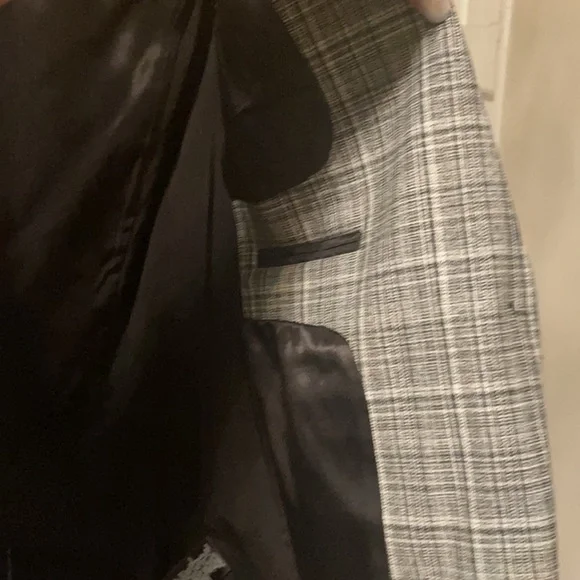 RW&CO. Blazer - Picture 4 of 5